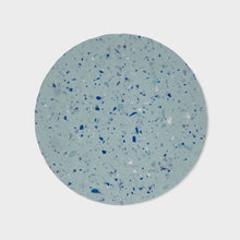 Görseli Galeri görüntüleyiciye yükleyin, TERRAZZO YUVARLAK SUNUMLUK